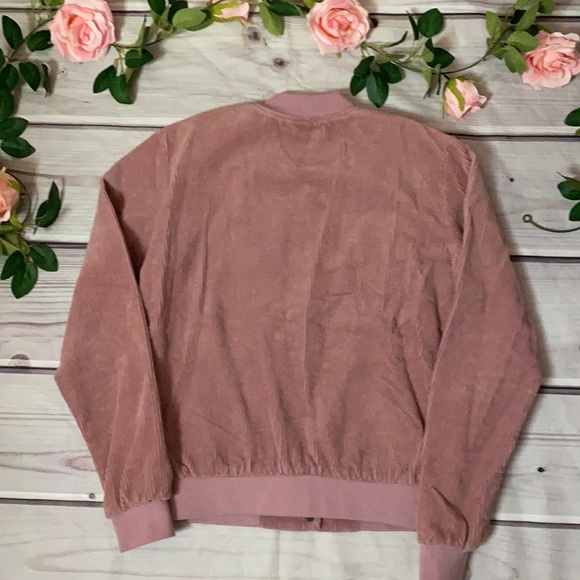 Brandy Melville Bomber Jacket - Picture 3 of 6